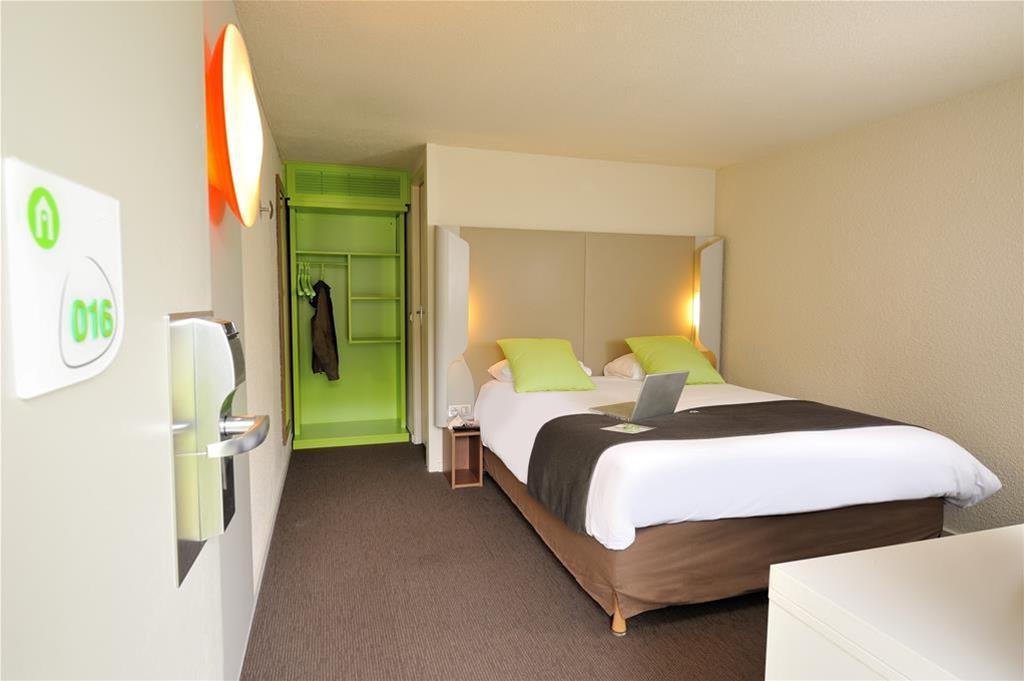 Campanile Conflans-Sainte-Honorine Hotel Екстериор снимка