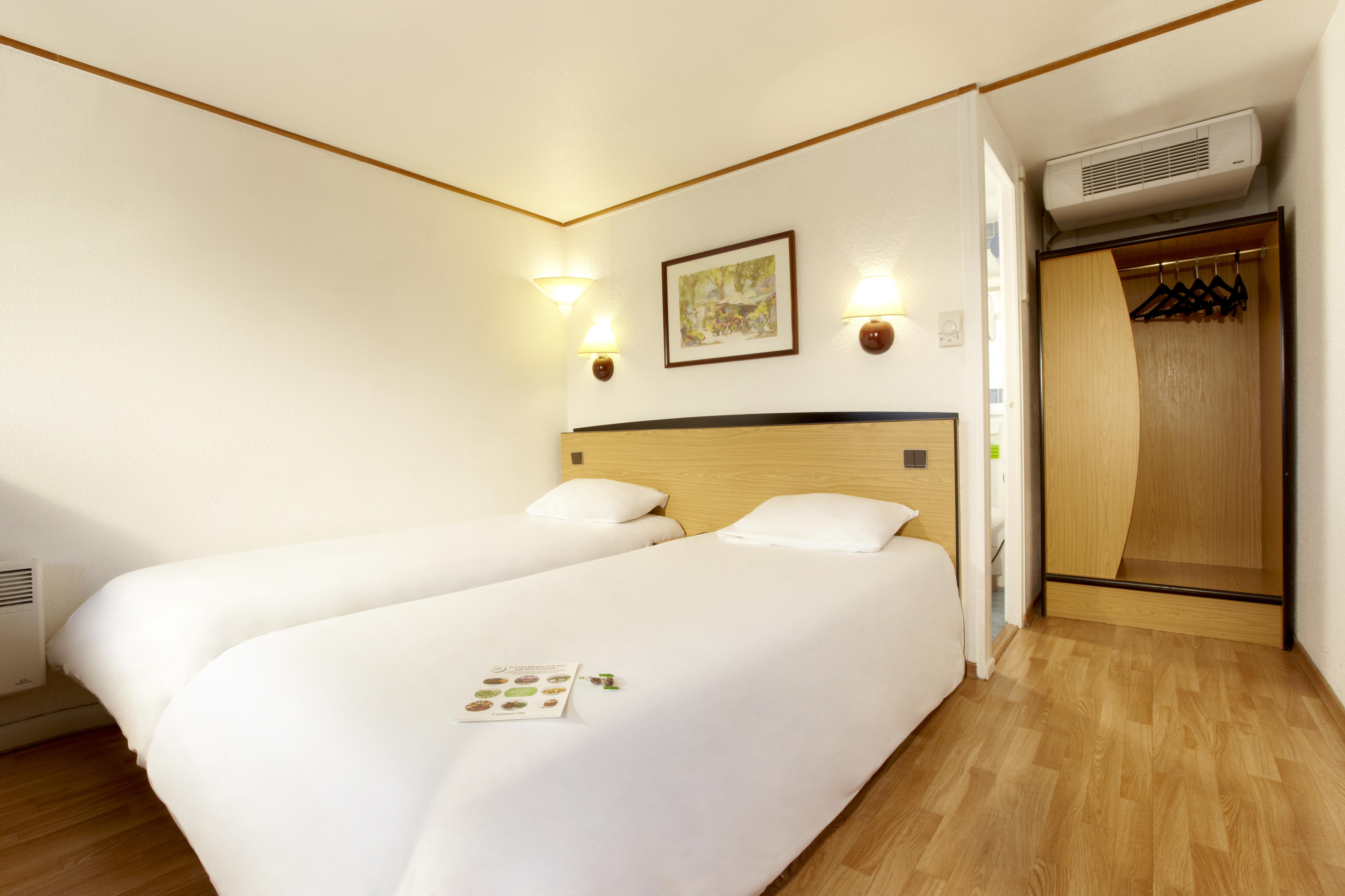 Campanile Conflans-Sainte-Honorine Hotel Екстериор снимка