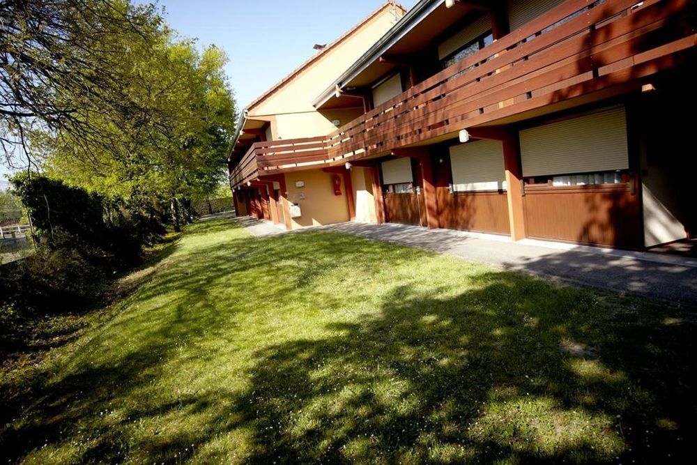 Campanile Conflans-Sainte-Honorine Hotel Екстериор снимка
