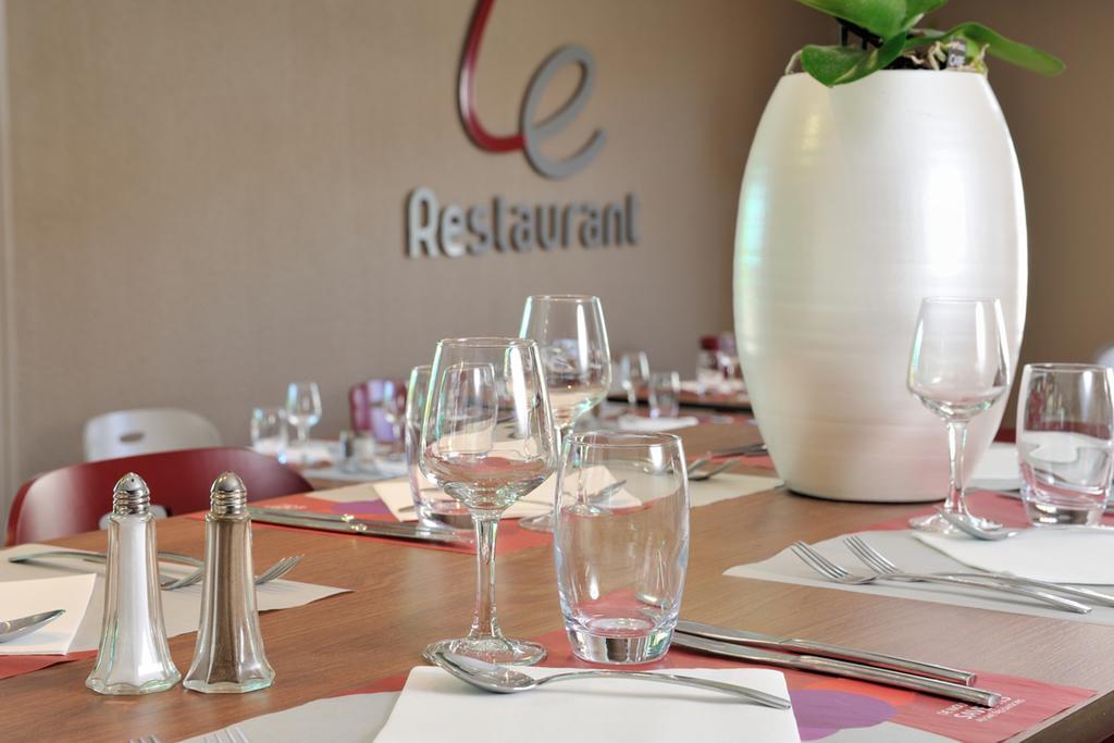 Campanile Conflans-Sainte-Honorine Hotel Екстериор снимка